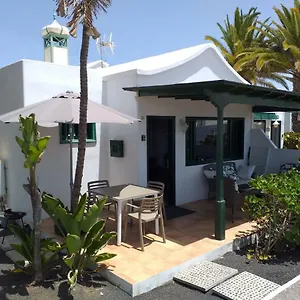 Dalai - Pool View- Good Wifi Apartment
