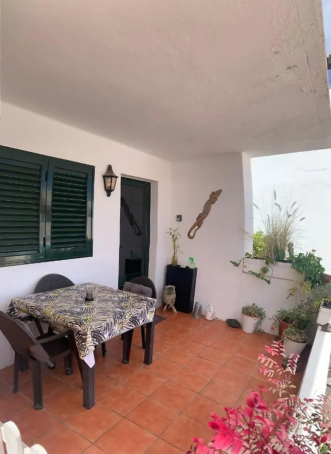 Apartamentos Albatros Puerto del Carmen  Spain